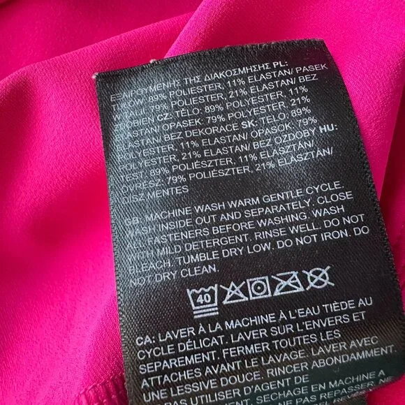 The North Face Womens Small Shorts Pull On Neon Pink Athletic Short Zipper - Picture 8 of 8